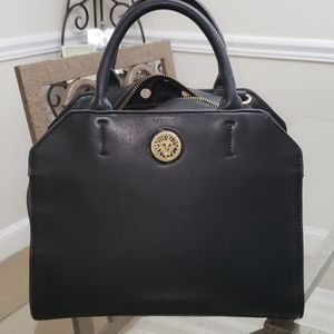 Anne Klein black hand bag